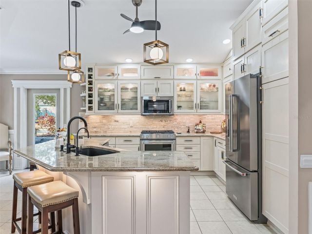 2223 WESTCHESTER WAY, The Villages, FL 32162