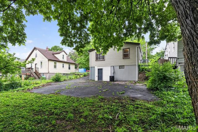 729 Dammert Avenue, St Louis, MO 63125