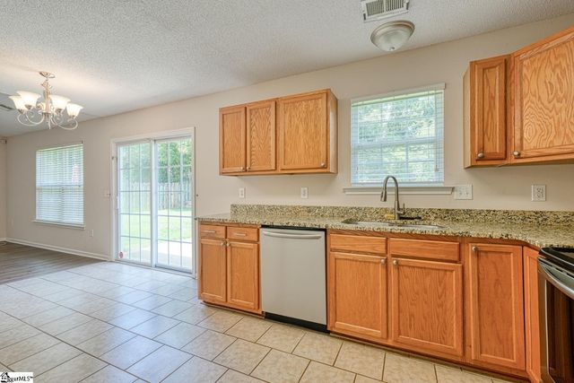 507 Hamilton Chase Drive, Moore, SC 29369