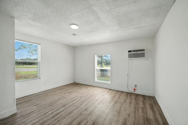 320 T A CARROLL Avenue, Corsicana, TX 75110