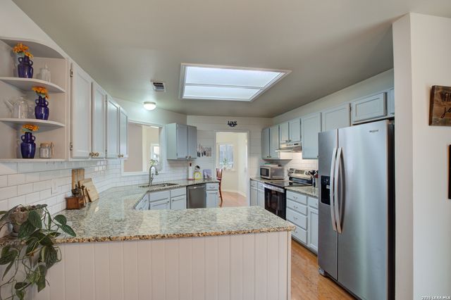 1937 Squire, New Braunfels, TX 78130