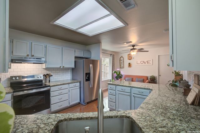 1937 Squire, New Braunfels, TX 78130