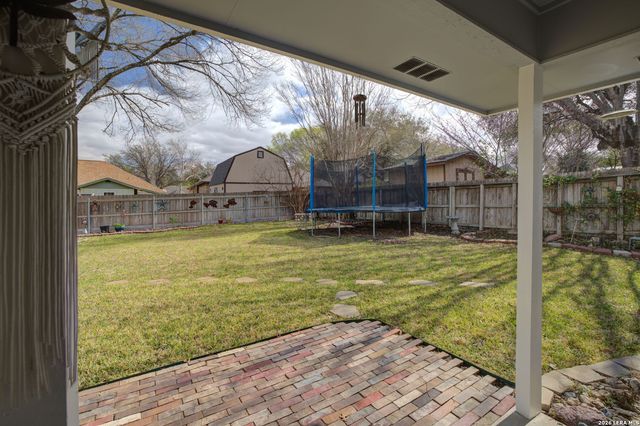 1937 Squire, New Braunfels, TX 78130