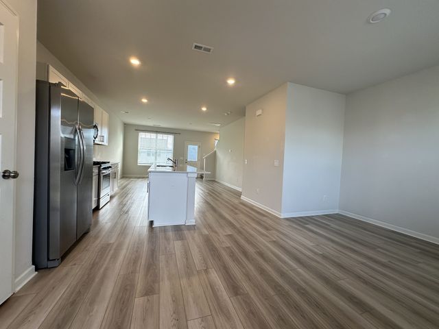 2521 Drumwright Way, Columbia, TN 38401