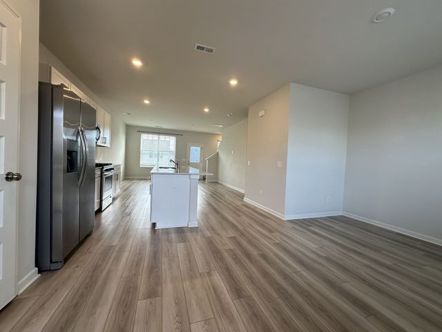 2521 Drumwright Way, Columbia, TN 38401