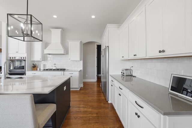 3082 Monona COURT, Oconomowoc, WI 53066