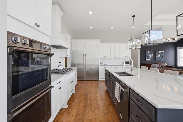 3082 Monona COURT, Oconomowoc, WI 53066