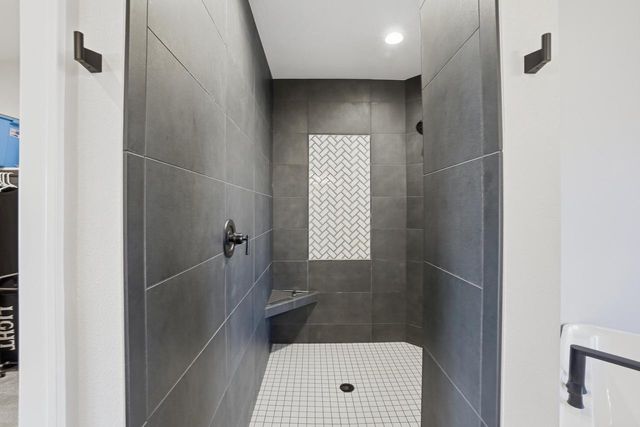 3082 Monona COURT, Oconomowoc, WI 53066