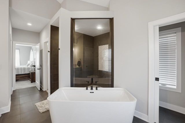 3082 Monona COURT, Oconomowoc, WI 53066