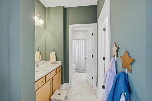 3082 Monona COURT, Oconomowoc, WI 53066