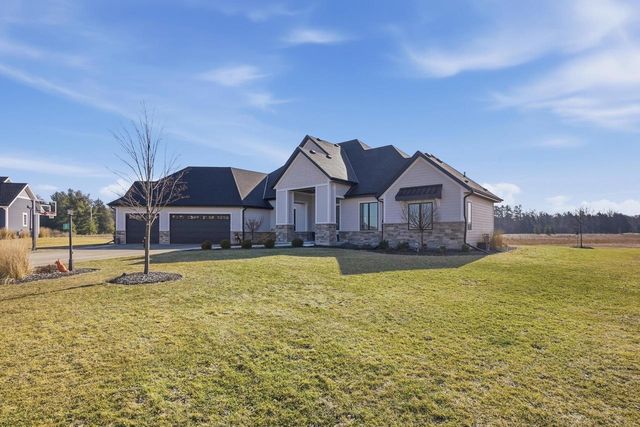 3082 Monona COURT, Oconomowoc, WI 53066