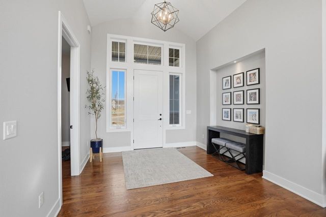 3082 Monona COURT, Oconomowoc, WI 53066