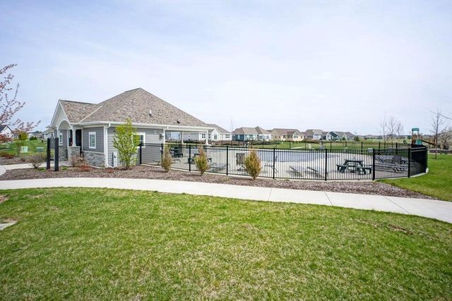 3082 Monona COURT, Oconomowoc, WI 53066