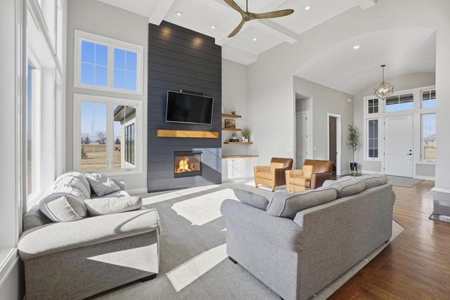 3082 Monona COURT, Oconomowoc, WI 53066