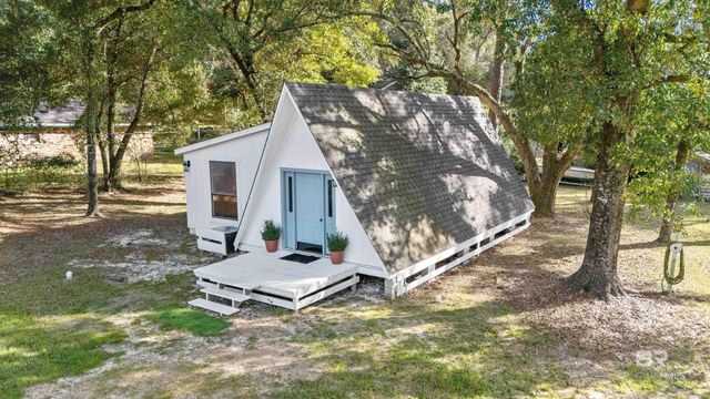 16390 Juniper Lane, Summerdale, AL 36580