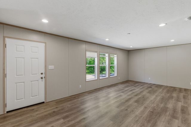 3622 Indian Hill Rd, Nunnelly, TN 37137