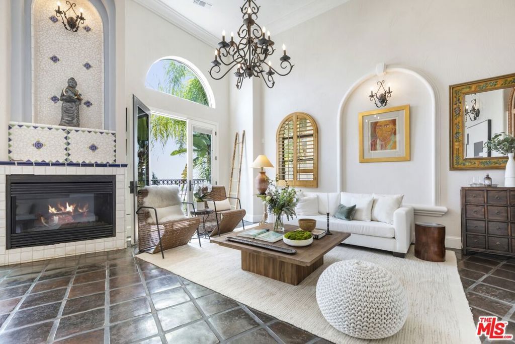 6383 Quebec Drive, Los Angeles, CA 90068 — photo 2