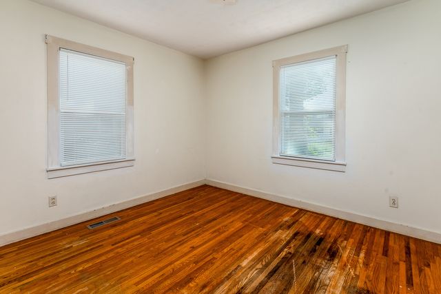 318 S 3rd Street, Marion, IL 62959