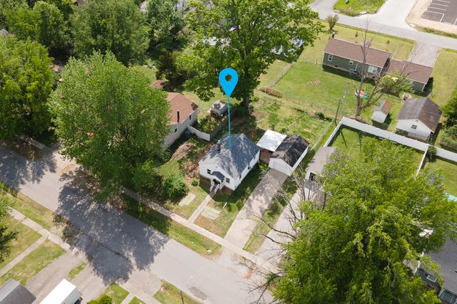 318 S 3rd Street, Marion, IL 62959