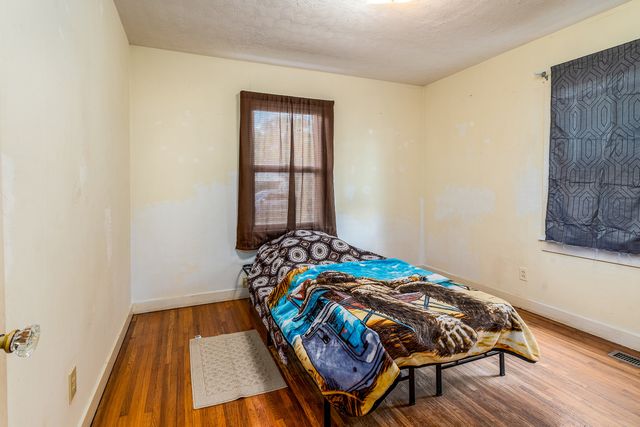 318 S 3rd Street, Marion, IL 62959