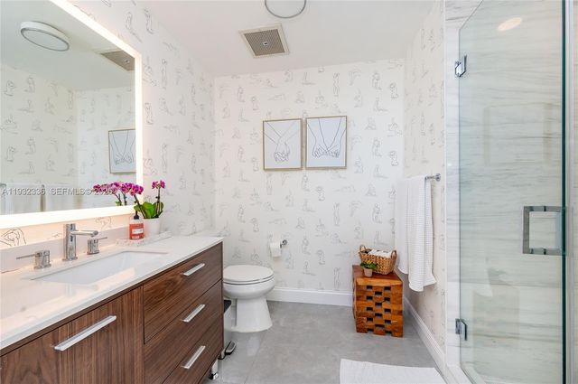 3470 E Coast Ave H0704, Miami, FL 33137