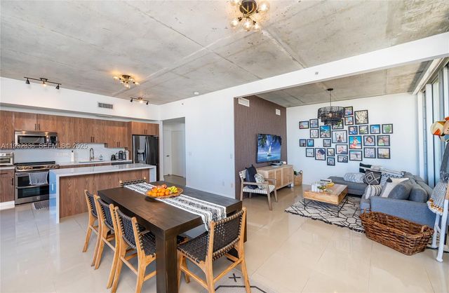 3470 E Coast Ave H0704, Miami, FL 33137