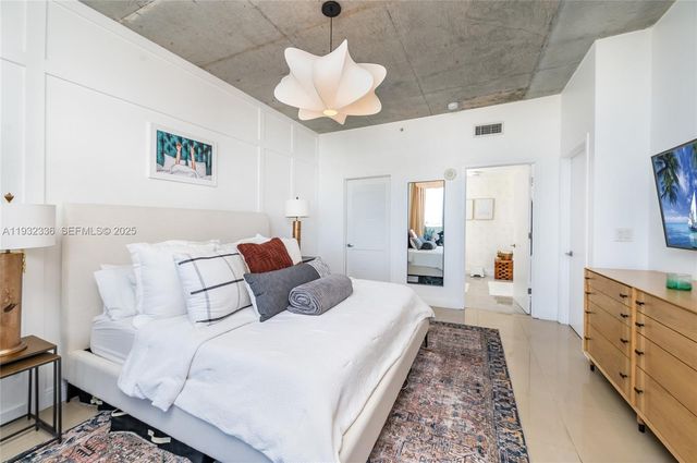 3470 E Coast Ave H0704, Miami, FL 33137