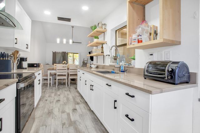 8202 NW 100th Drive, Tamarac, FL 33321