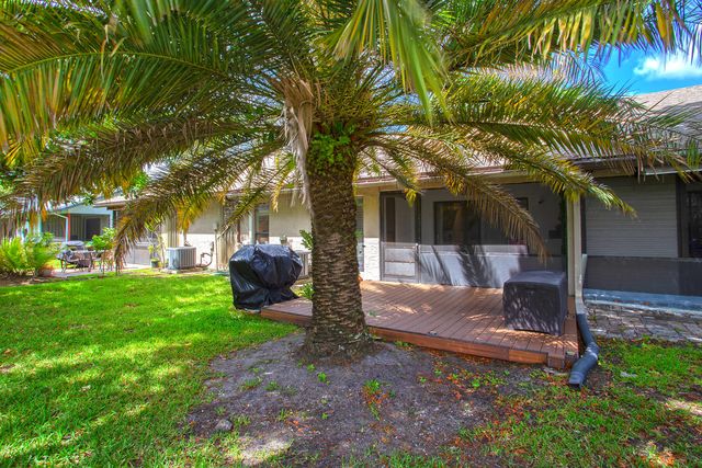 8202 NW 100th Drive, Tamarac, FL 33321