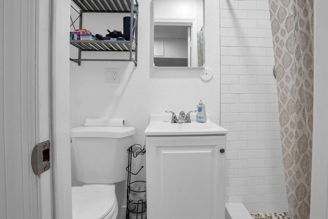 8202 NW 100th Drive, Tamarac, FL 33321