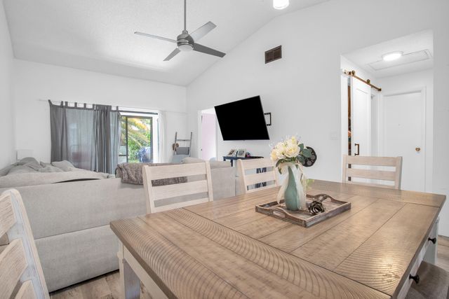 8202 NW 100th Drive, Tamarac, FL 33321