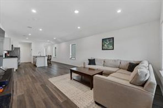 5231 Mossdale Bluff Lane, Spring, TX 77373