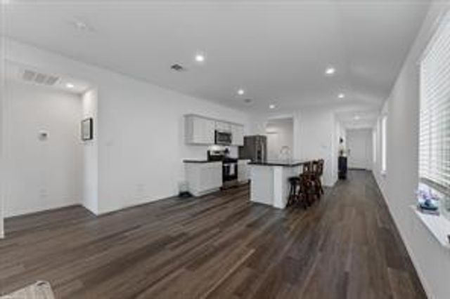 5231 Mossdale Bluff Lane, Spring, TX 77373