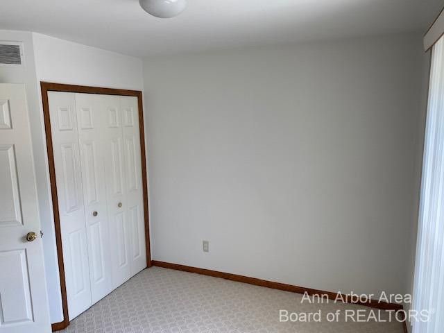 3144 Dunwoodie Road, Ann Arbor, MI 48105