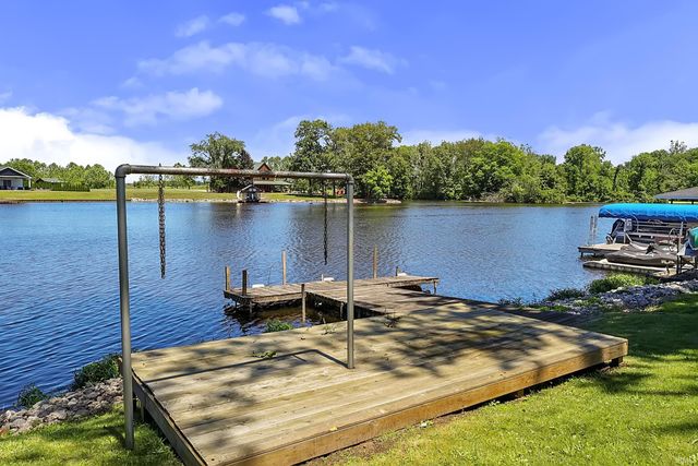 3387 E Stahl Road, Monon, IN 47959