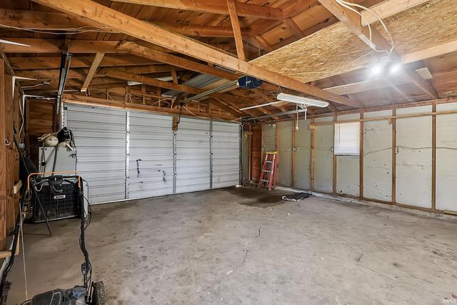 3387 E Stahl Road, Monon, IN 47959