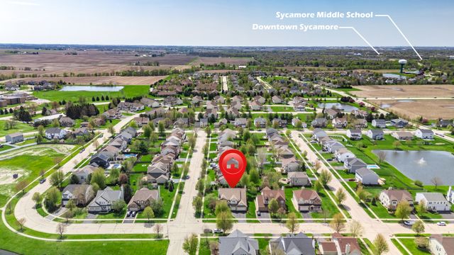 620 Northgate Drive, Sycamore, IL 60178