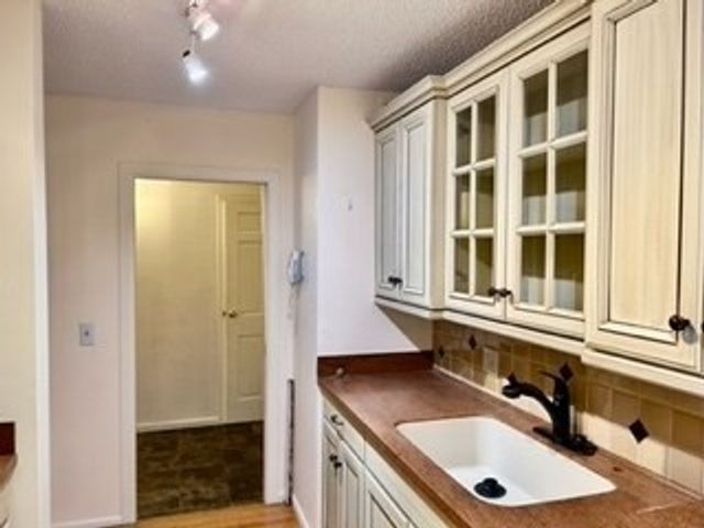 40 Village Rd 108A, Middleton, MA 01949