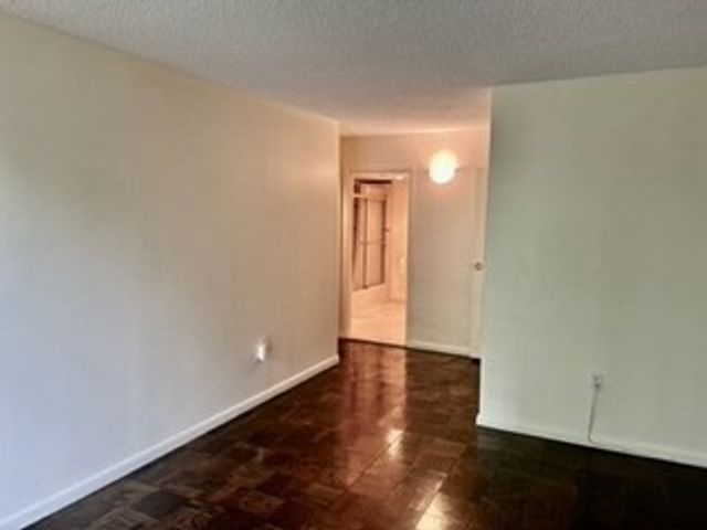 40 Village Rd 108A, Middleton, MA 01949