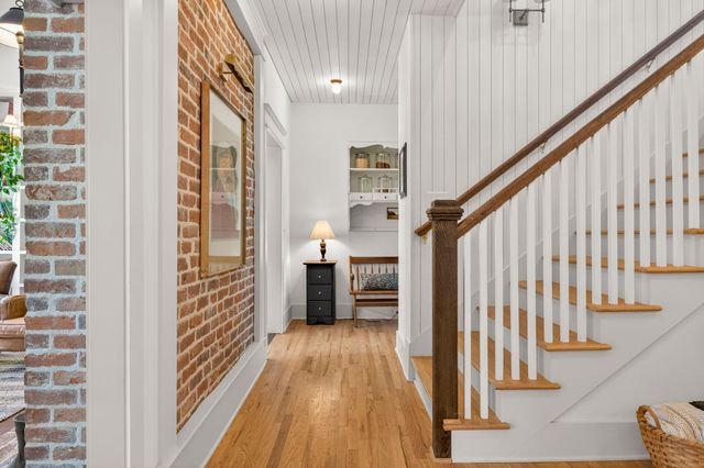 112 Lewisburg Ave, Franklin, TN 37064