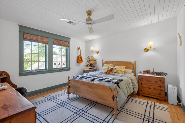 112 Lewisburg Ave, Franklin, TN 37064