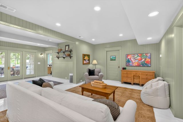 112 Lewisburg Ave, Franklin, TN 37064