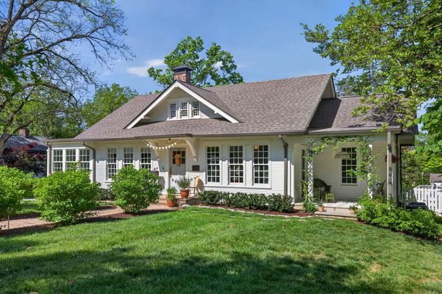 112 Lewisburg Ave, Franklin, TN 37064
