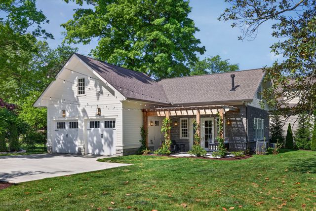 112 Lewisburg Ave, Franklin, TN 37064
