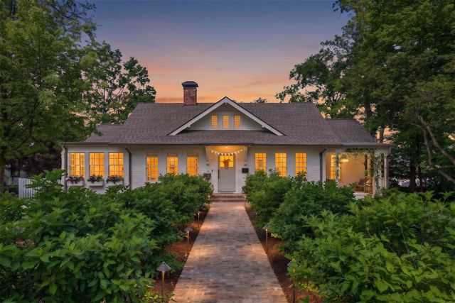 112 Lewisburg Ave, Franklin, TN 37064
