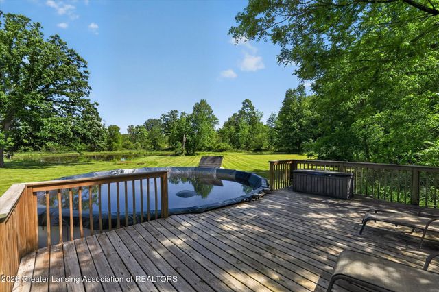 7042 Rossman Highway, Eaton Rapids, MI 48827
