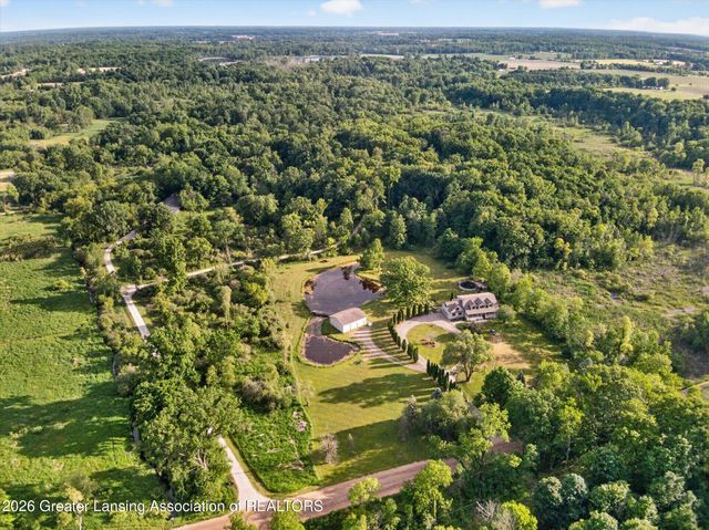 7042 Rossman Highway, Eaton Rapids, MI 48827
