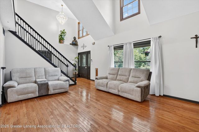 7042 Rossman Highway, Eaton Rapids, MI 48827