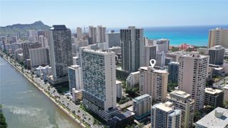 2215 Aloha Drive DH702, Honolulu, HI 96815