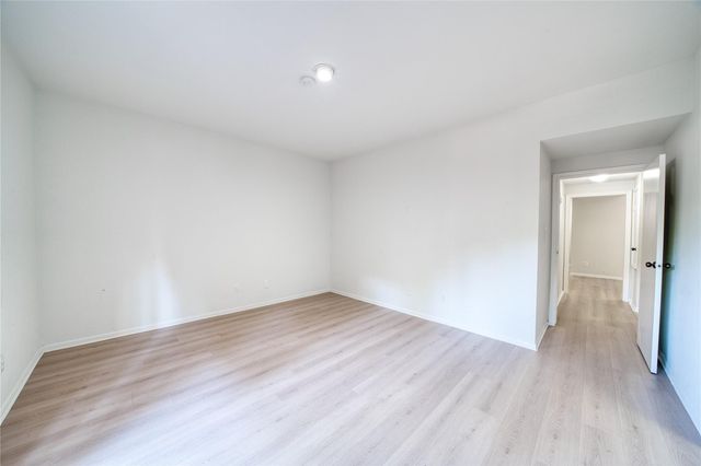 11711 Memorial Dr Drive 573, Houston, TX 77024